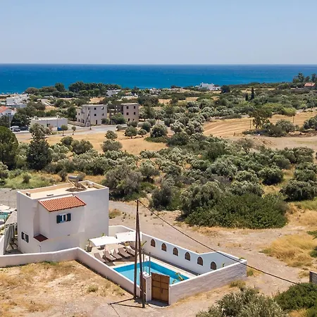 Casa Evita Vila Gennadi
