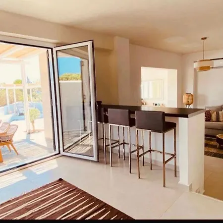 Casa Evita 根纳迪